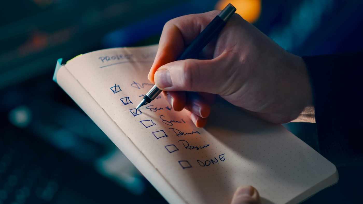 Working through an incident response checklist out of hours